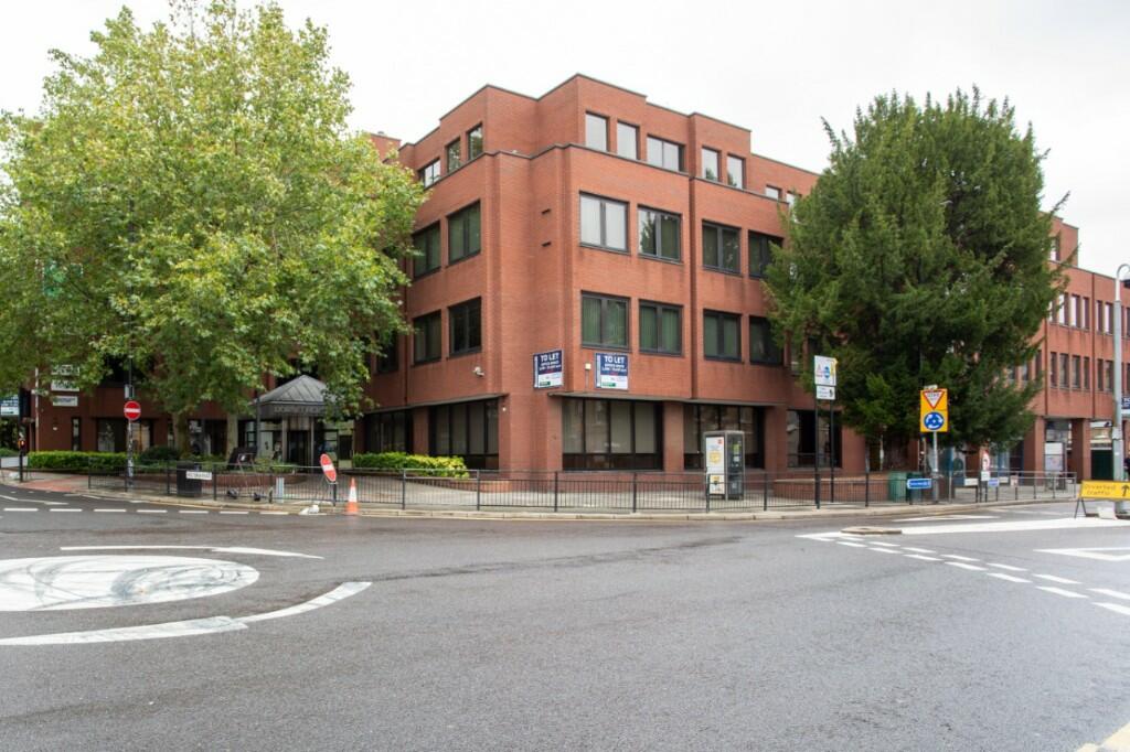Additional property image - Victoria Road, Chelmsford, Essex, CM1