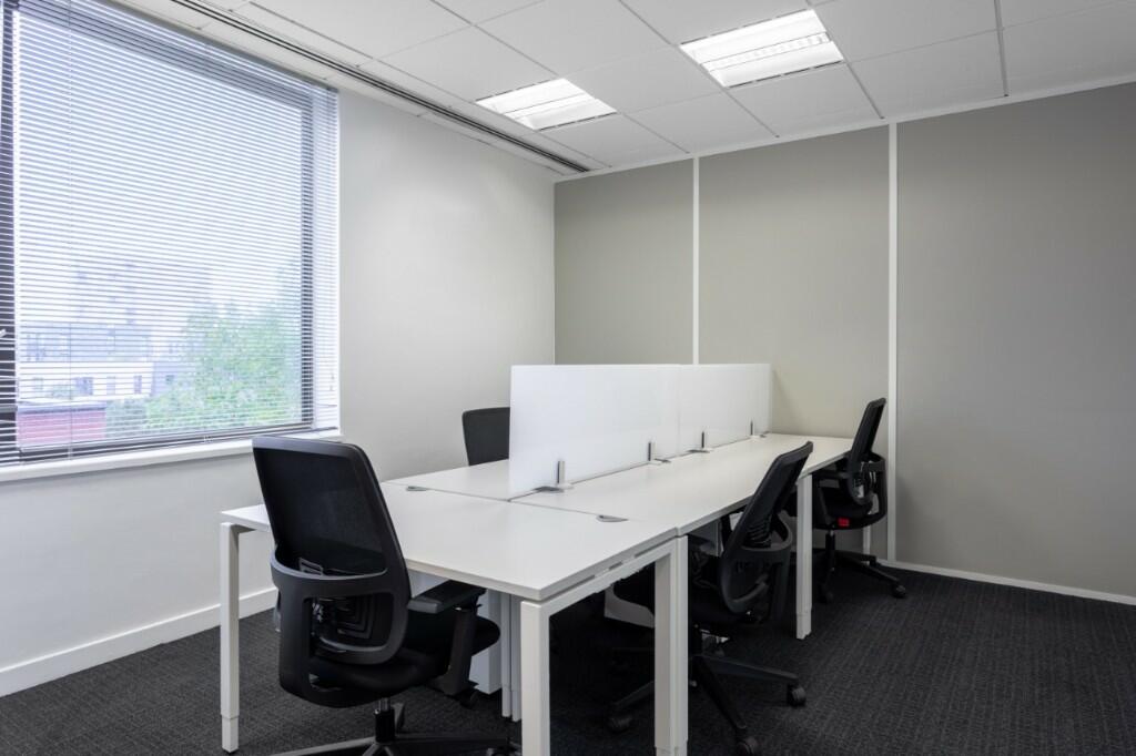 Additional property image - Victoria Road, Chelmsford, Essex, CM1