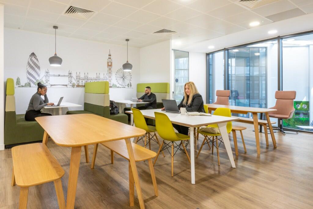 Additional property image - Station Road, Croydon, London, CR0
