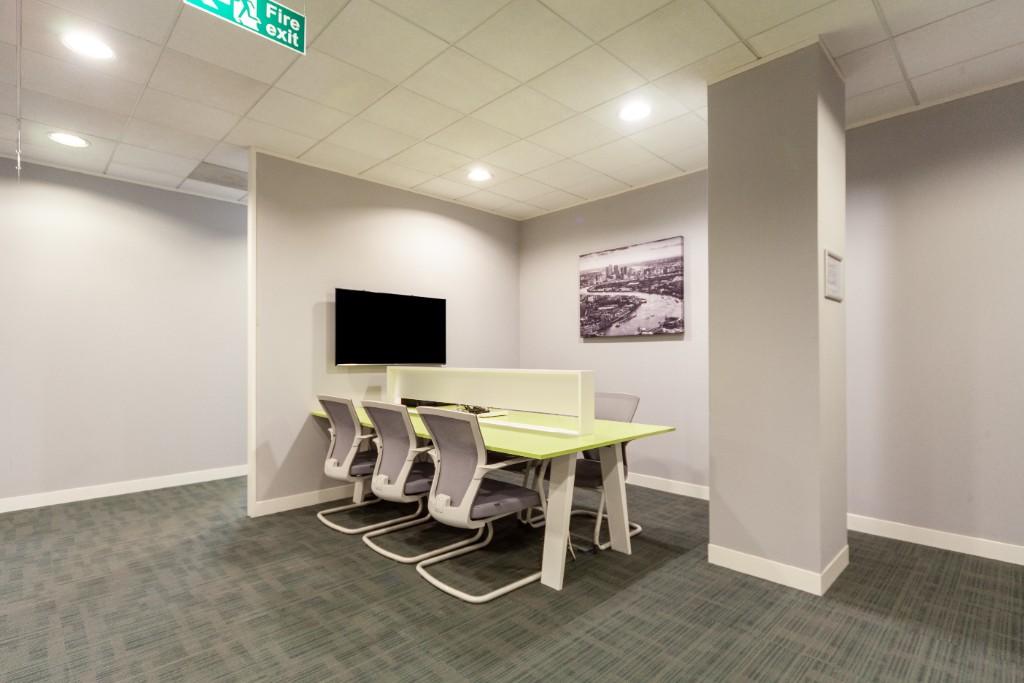 Additional property image - 3 Falcon Gate, Shire Park, Welwyn Garden City, AL7 1TW