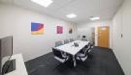 Additional property image - 2 Fountain Court, Victoria Square, St Albans, AL1 3TF