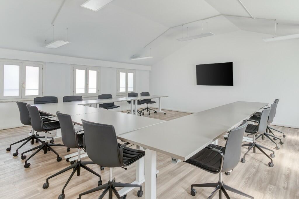 Additional property image - Victory Way, Greenhithe, Kent, DA2