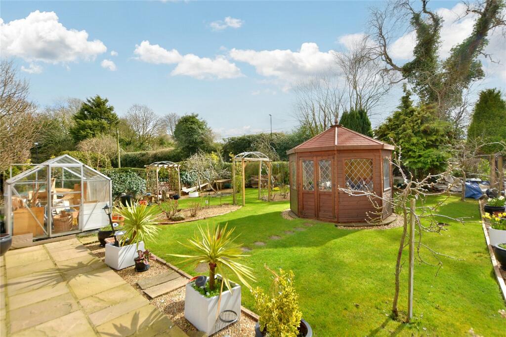 3 bedroom detached bungalow for sale in Red Syke, Hall Park Road