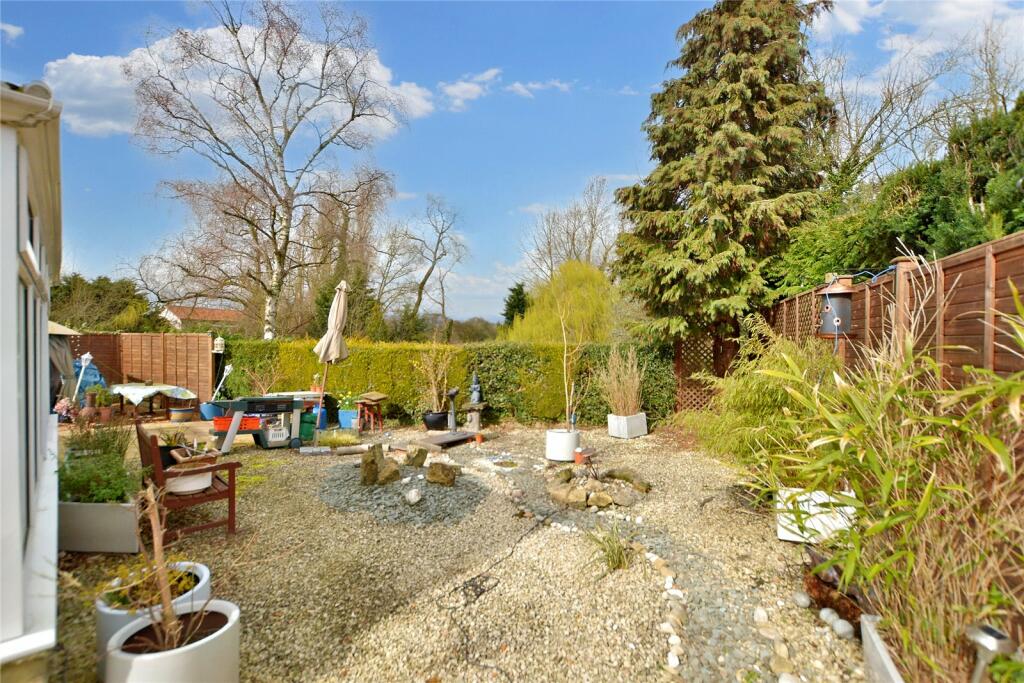 3 bedroom detached bungalow for sale in Red Syke, Hall Park Road