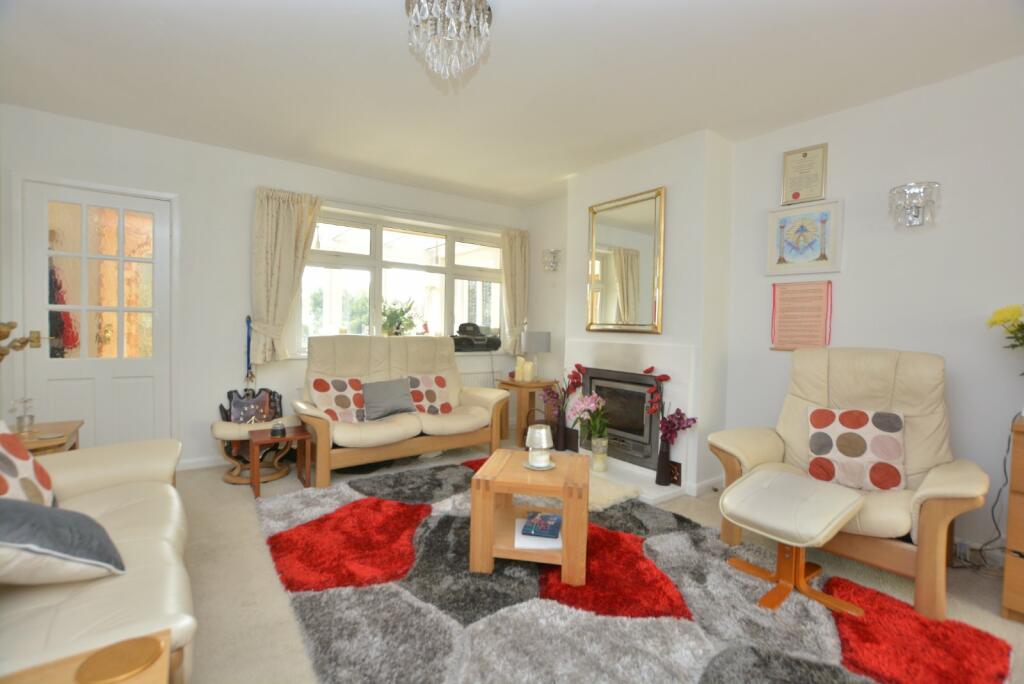 3 bedroom detached bungalow for sale in Red Syke, Hall Park Road