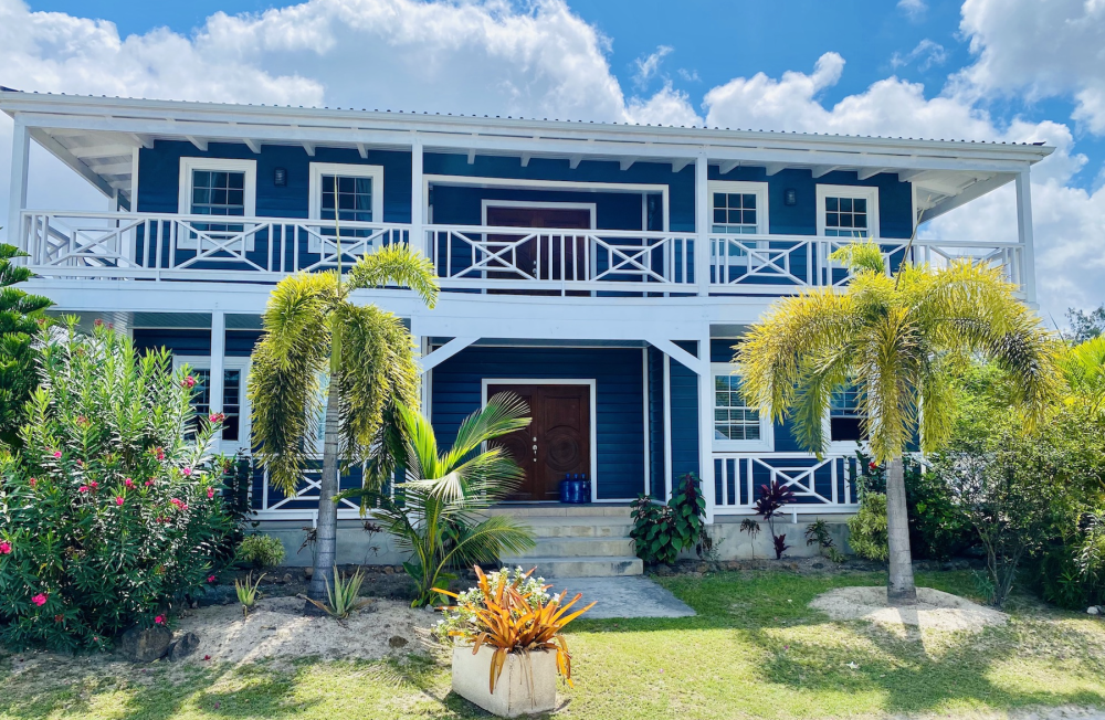 6 bedroom town house for sale in Antigua and Barbuda
