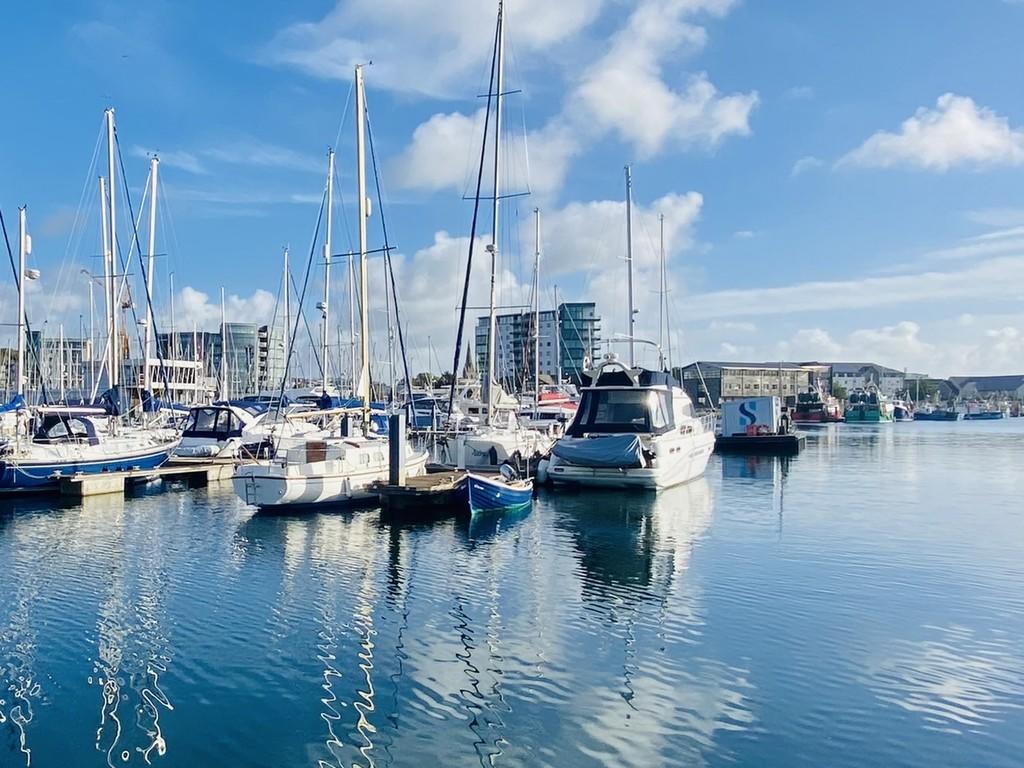 2 bedroom apartment for sale in Marrowbone Slip, Sutton Harbour, Plymouth, PL4