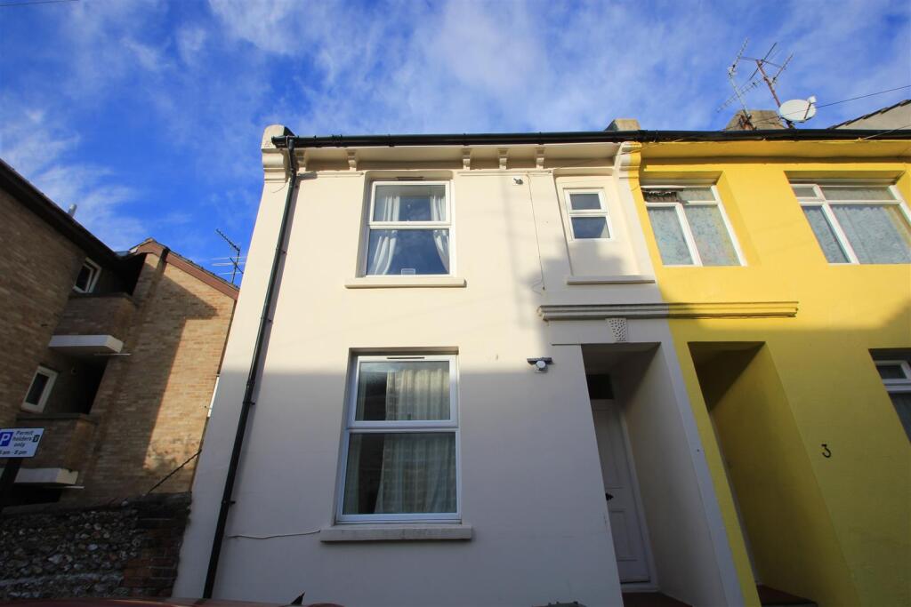 Main image of property: Picton Street, Brighton