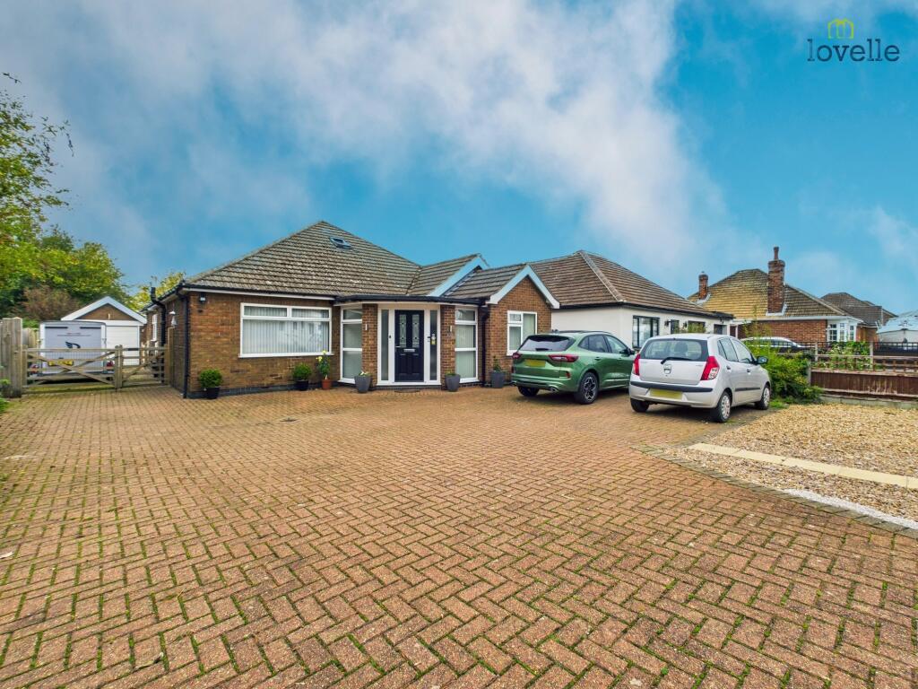 Main image of property: Mill Lane, Saxilby, LN1