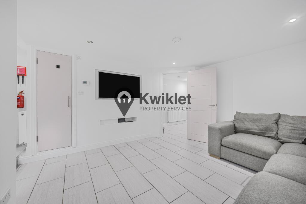Main image of property: Kingsland Terrace, Pontypridd