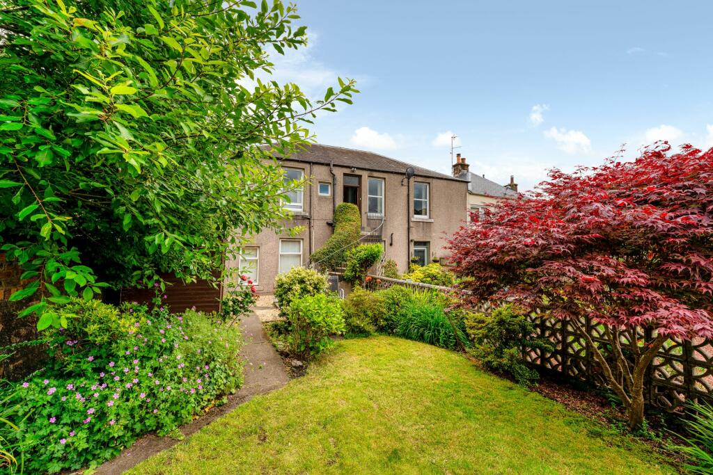 3 bedroom apartment for sale in Hill Street, Tillicoultry, FK13