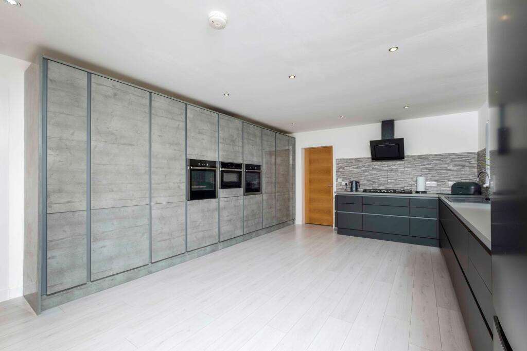 Additional property image - Beech Road, Laurencekirk, AB30