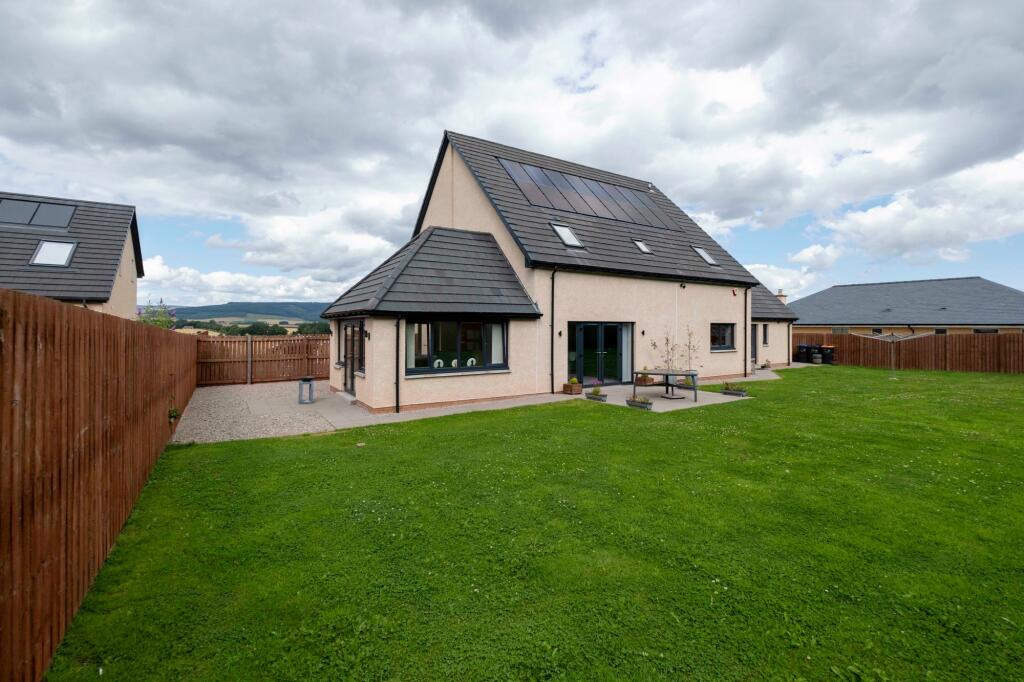 Additional property image - Beech Road, Laurencekirk, AB30