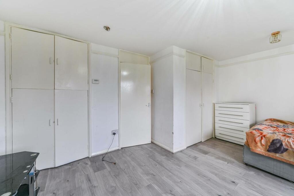 Additional property image - Wisbeach Road, Croydon, CR0