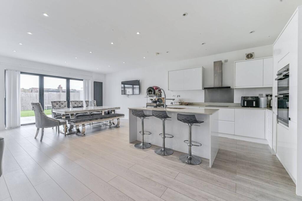 Main image of property: Riddlesdown Road, Croydon, Purley, CR8