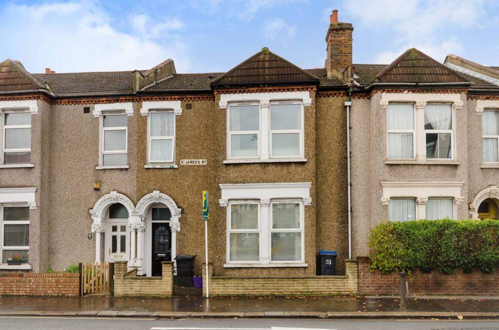 4 bedroom house for sale in St James's Road, Croydon, CR0