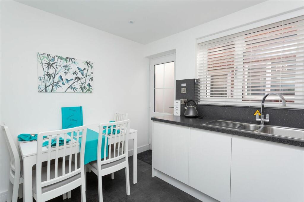 Additional property image - Luton Avenue, Broadstairs, CT10