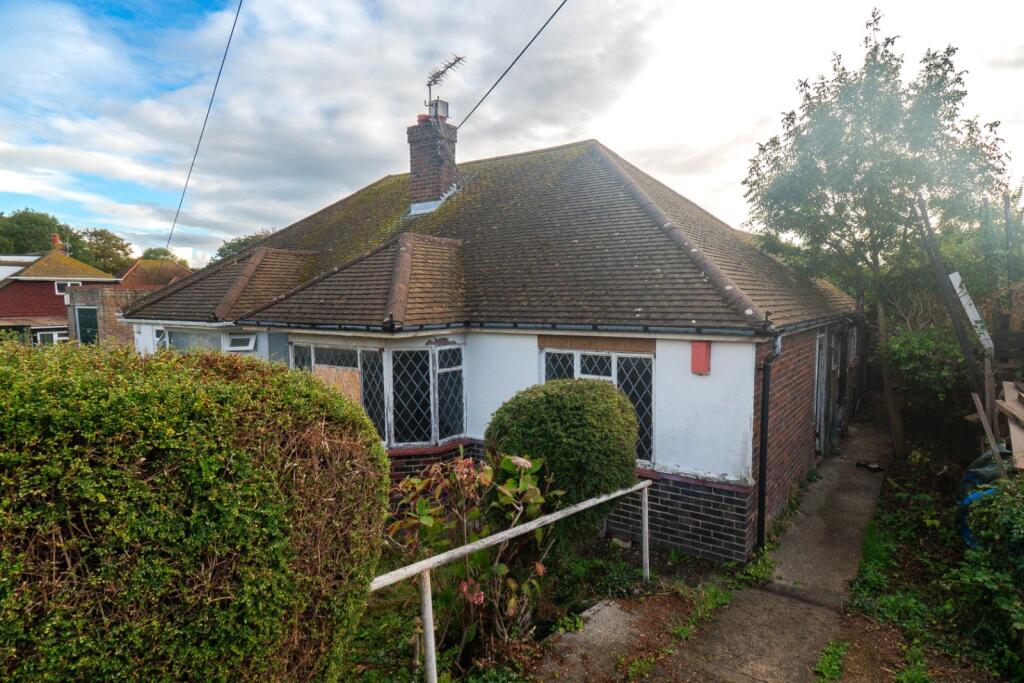 Main image of property: The Ridgeway, Broadstairs, Kent, CT10