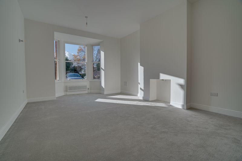 4 bedroom semidetached house for sale in Crescent Road, Alverstoke, PO12