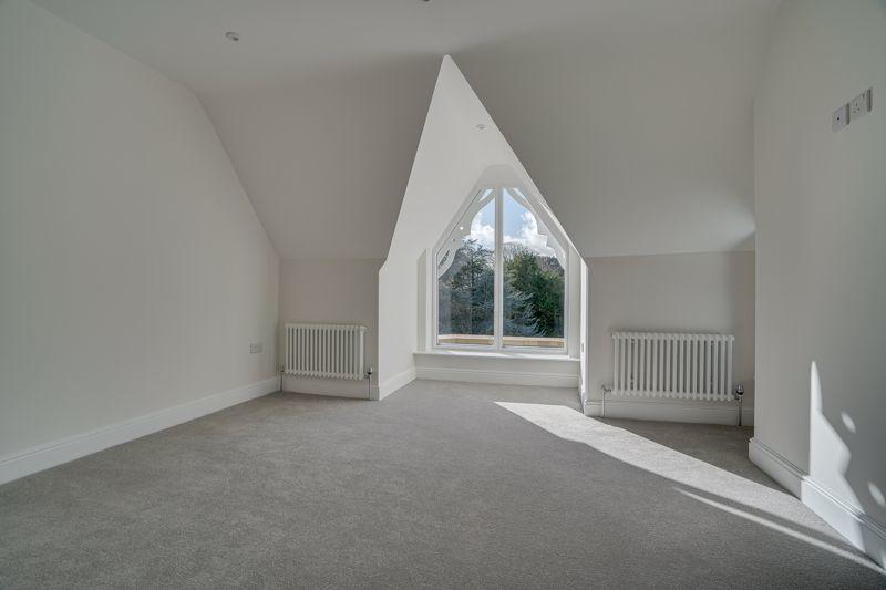 4 bedroom semidetached house for sale in Crescent Road, Alverstoke, PO12