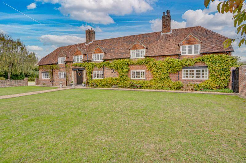 Main image of property: Swanwick Lane, Southampton