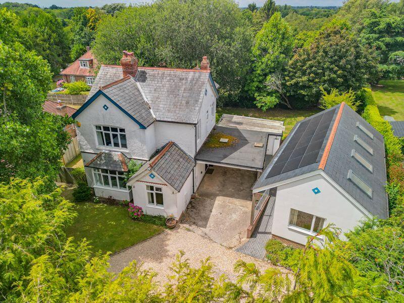 Main image of property: Botley Road, Southampton