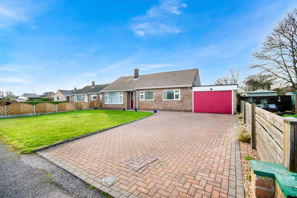 Main image of property: The Crescent, Beckingham, Doncaster, DN10