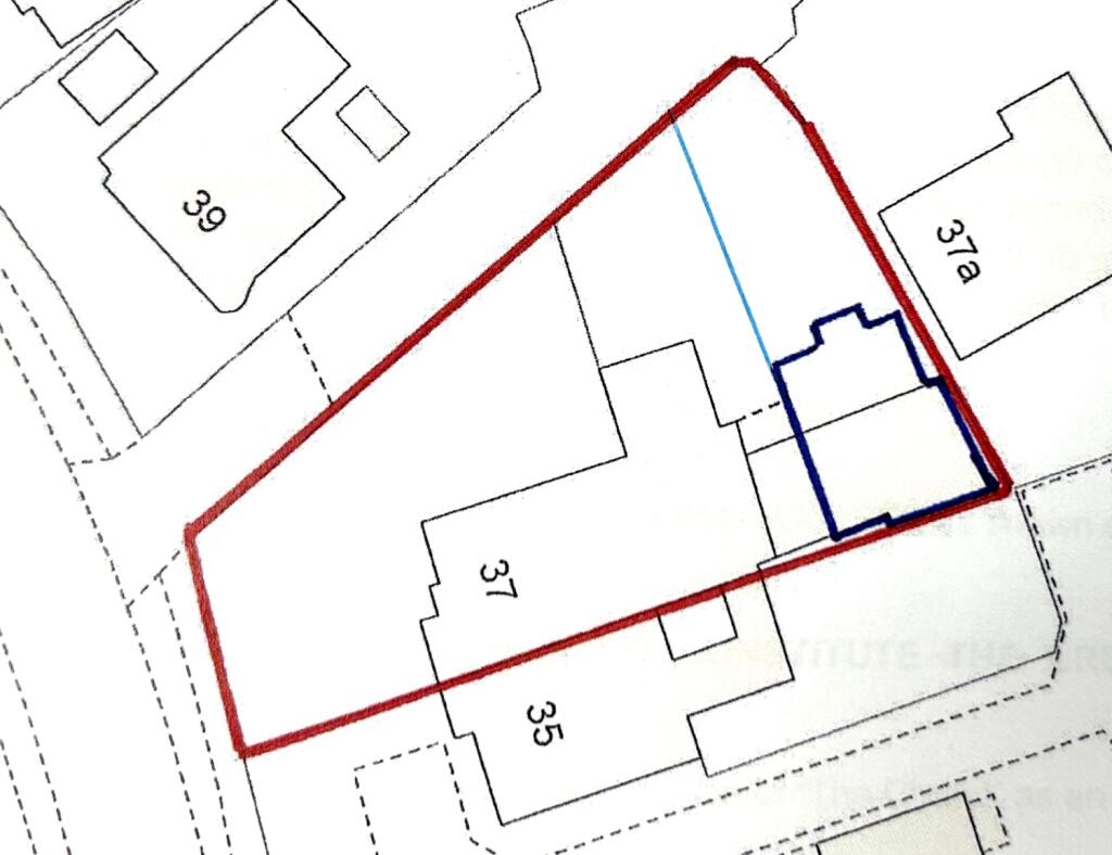 Bungalow for sale in 37 The Chalet Hursley Road, Chandler's Ford, SO53