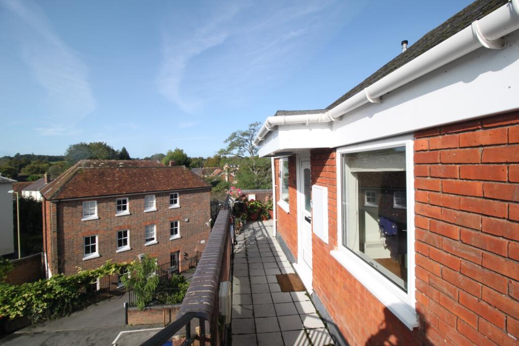 2 bedroom apartment for sale in Flat 18 Dukes Mill, Broadwater Road, Romsey, SO51