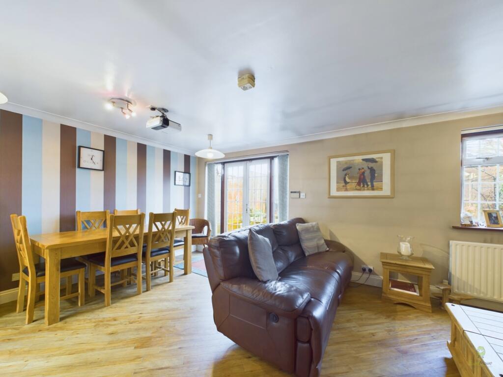 Additional property image - 12 Warren Road, Bexleyheath
