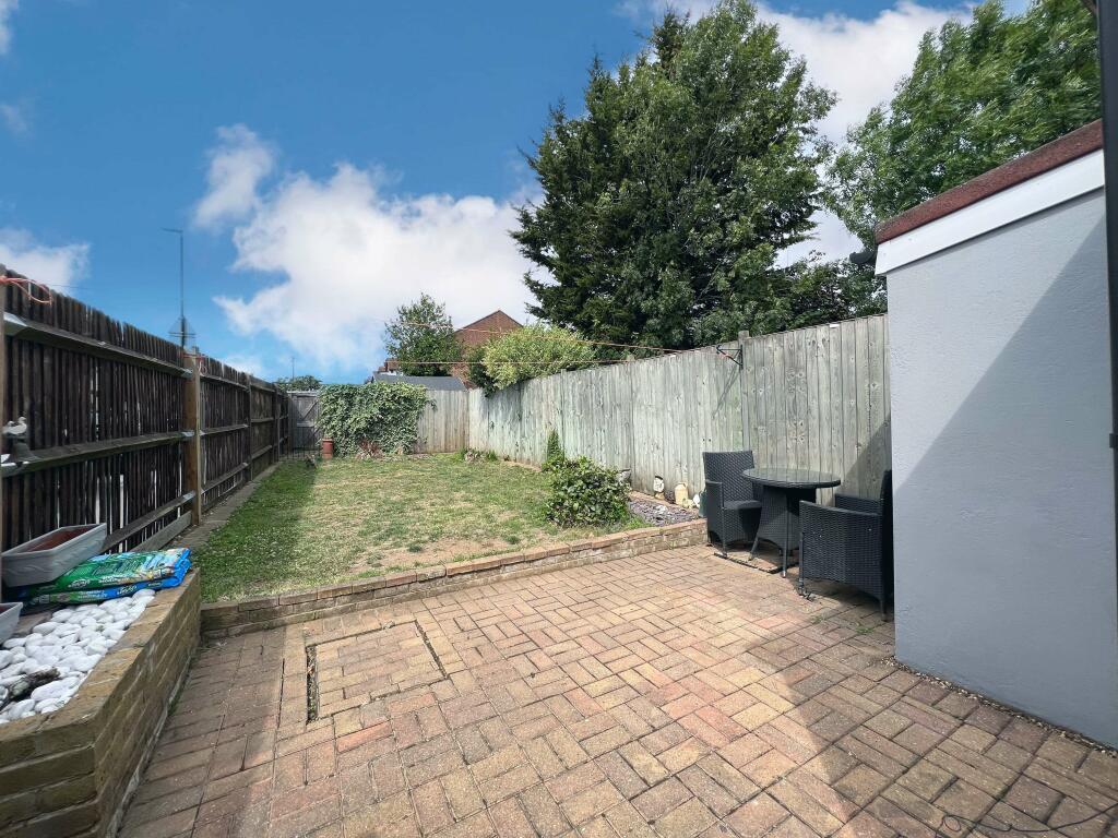 Additional property image - Upton Road, Bexleyheath DA6 8LQ