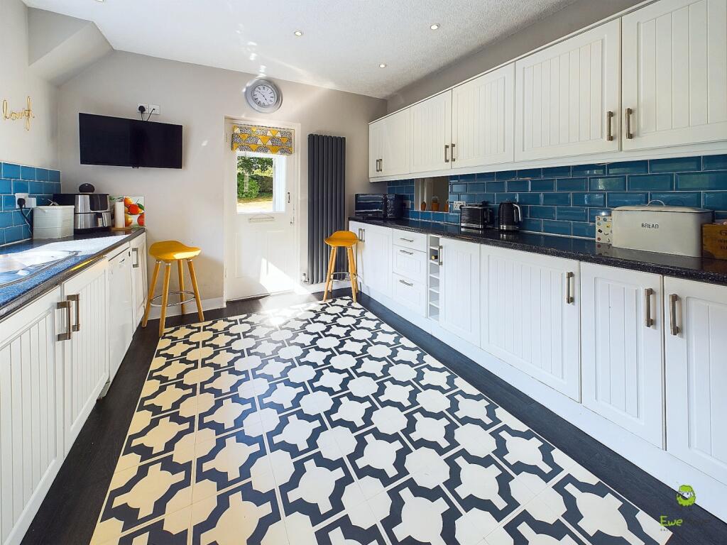 Additional property image - Oaklands Close, Bexleyheath, Kent, DA6