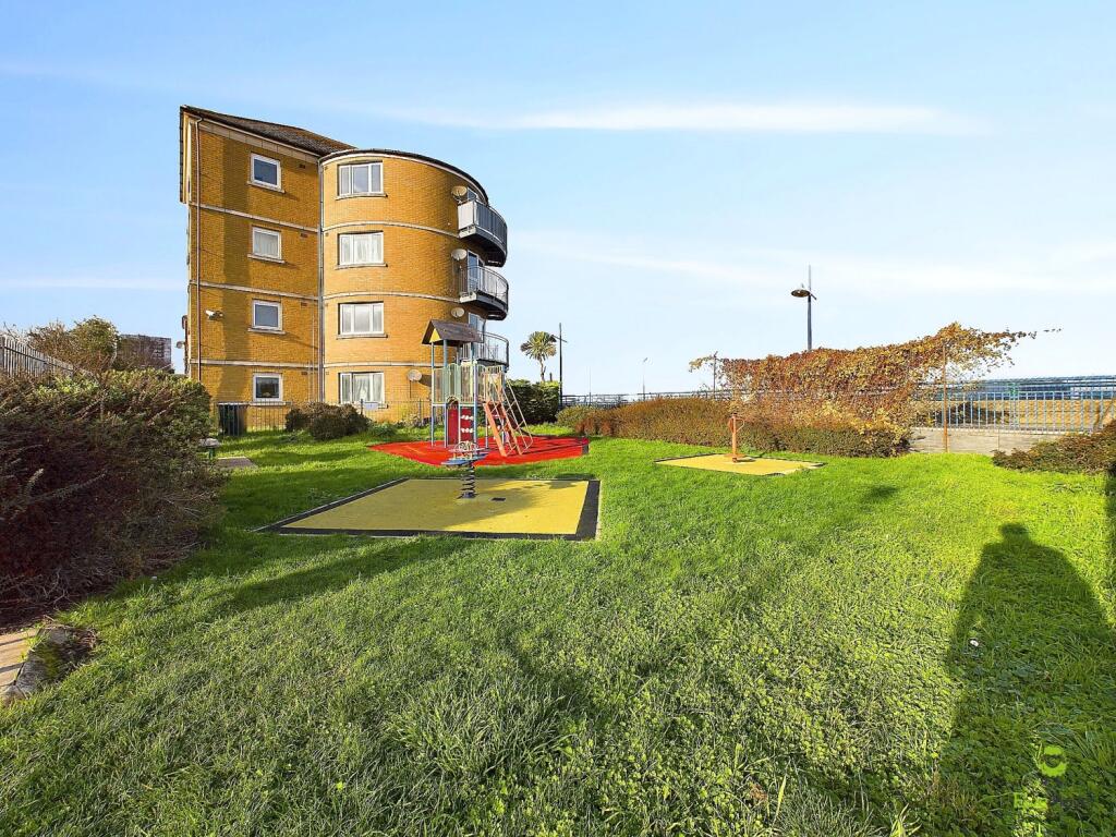 Additional property image - Wharfside Close, Erith, Kent, DA8