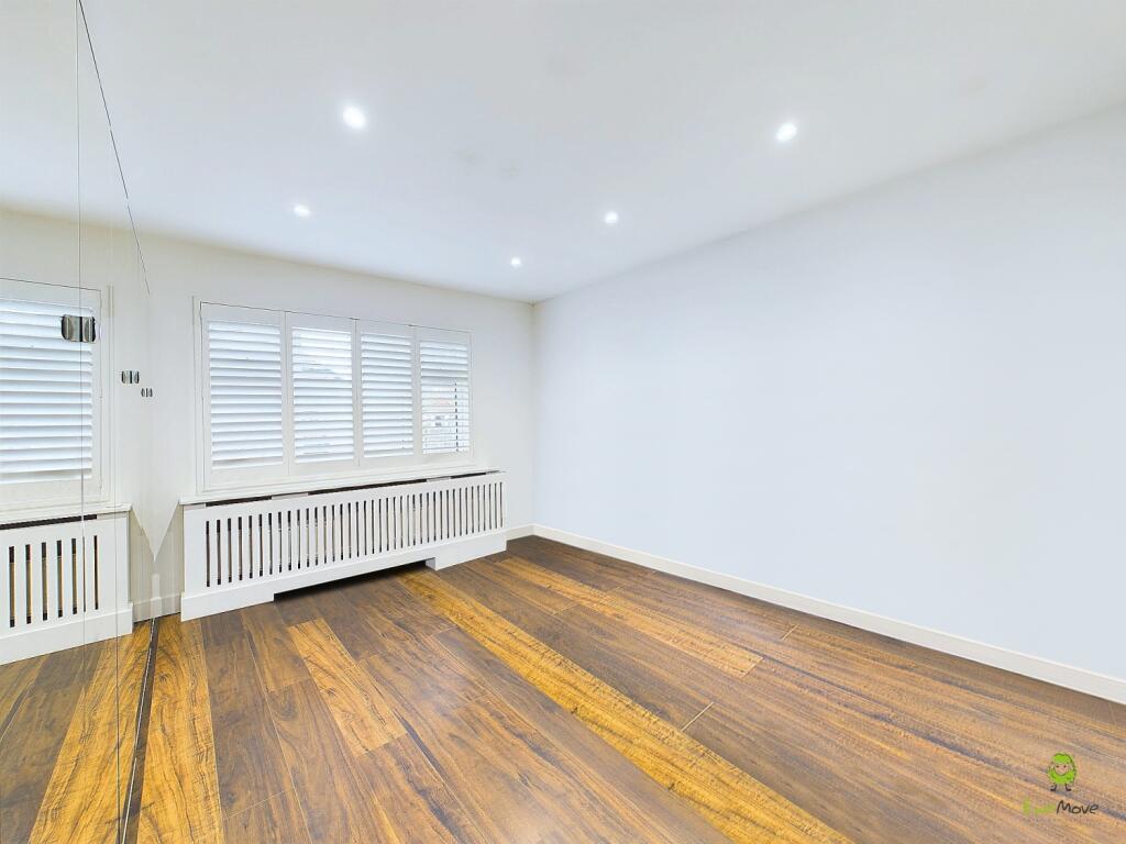 Additional property image - Long Lane, Bexleyheath, Kent, DA7