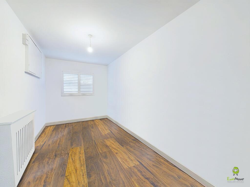 Additional property image - Long Lane, Bexleyheath, Kent, DA7