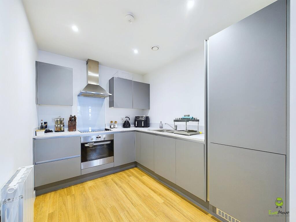 Additional property image - Apartment 2 21A Wrotham Road, Welling