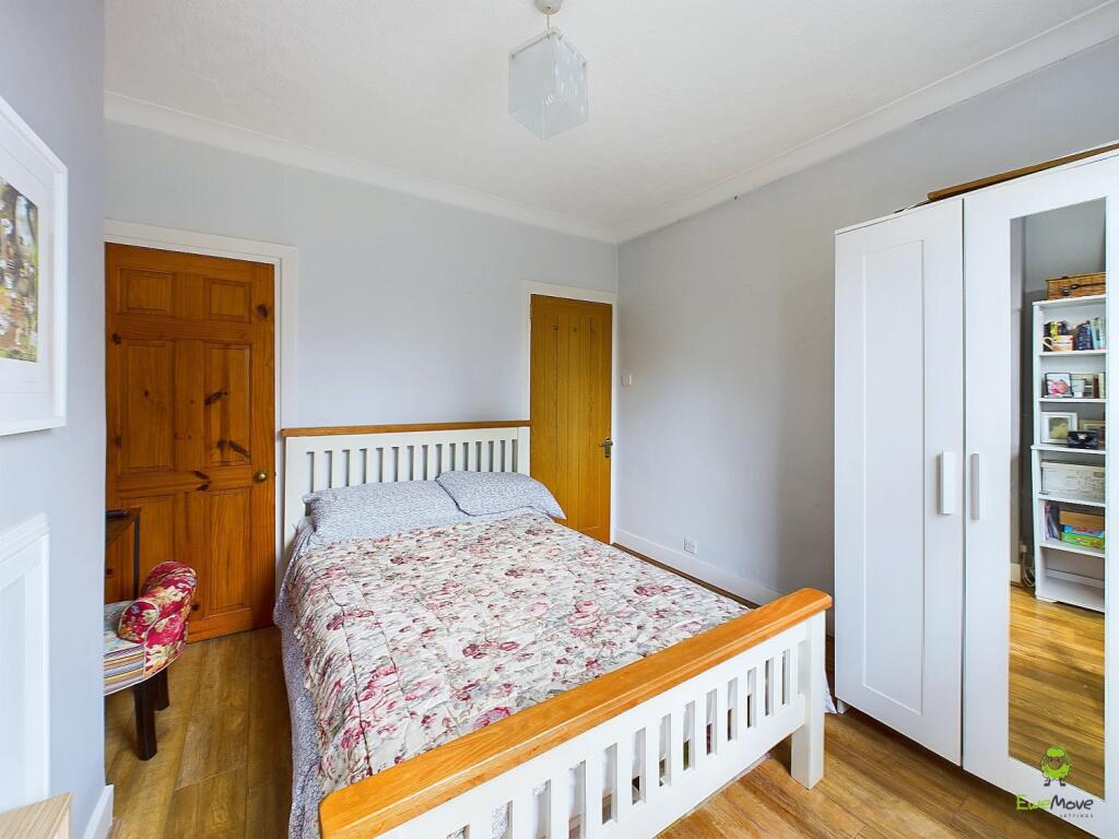 Additional property image - Long Lane, Bexleyheath, Kent, DA7
