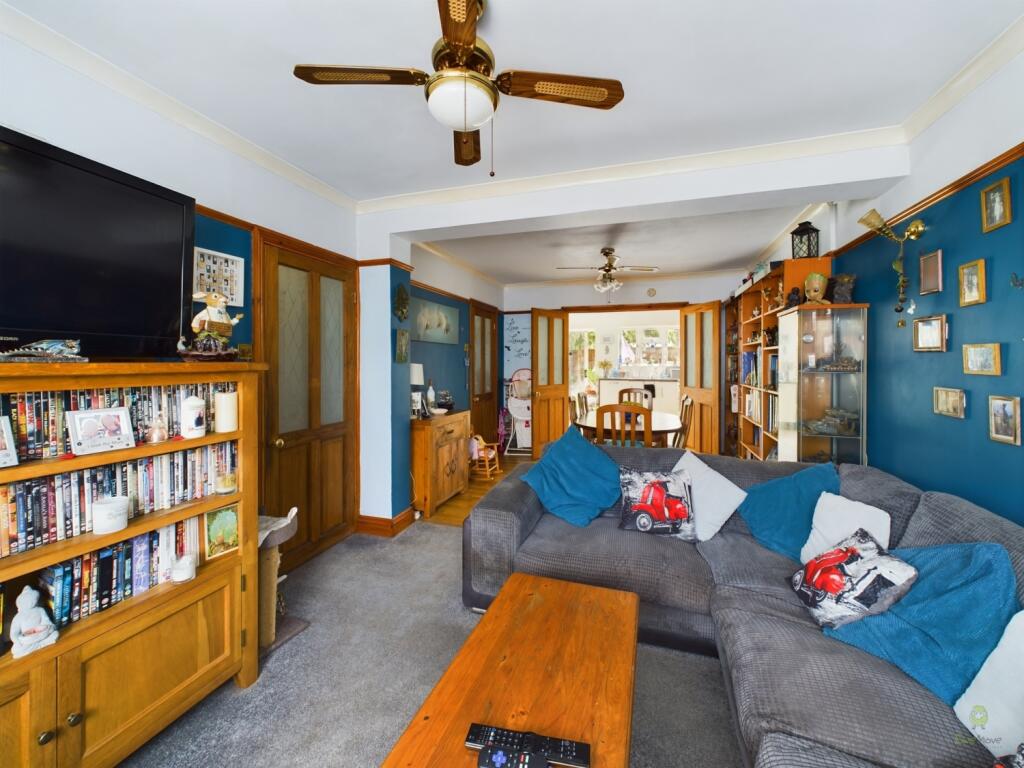 Additional property image - 43 BURNHAM CRESCENT, Dartford