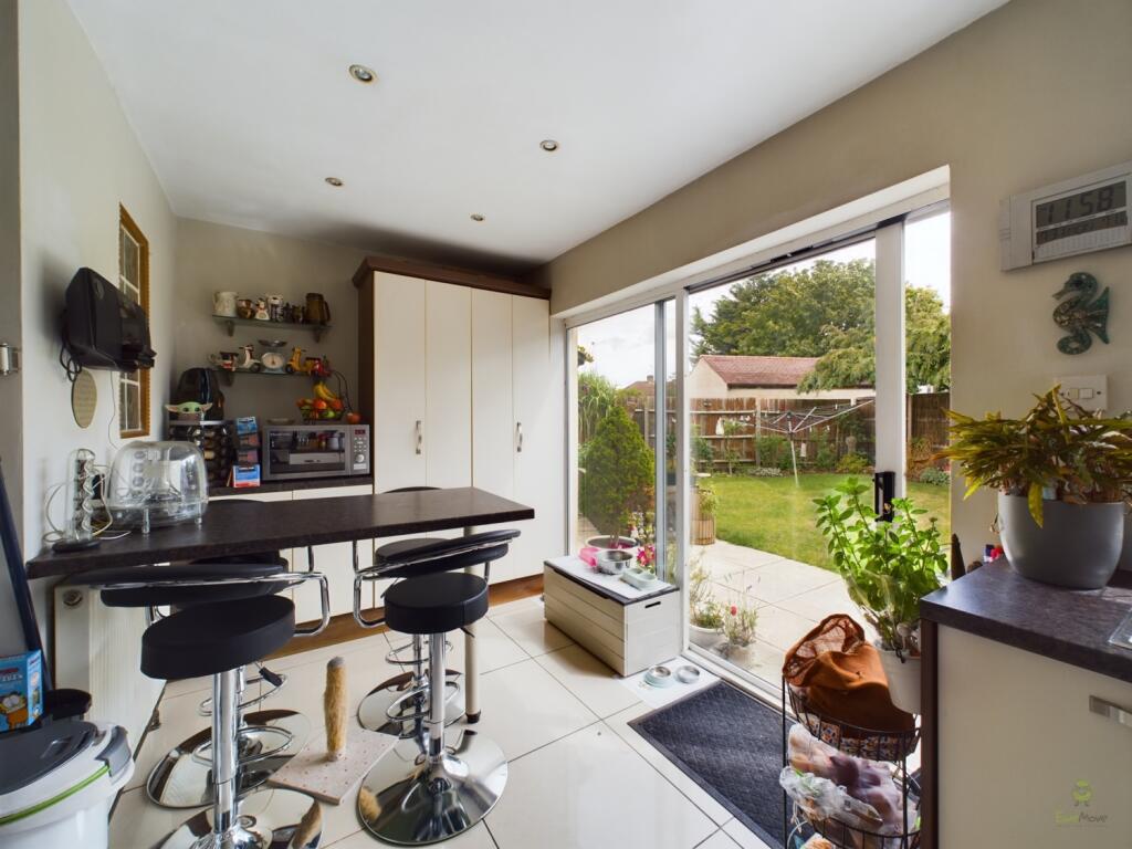 Additional property image - 43 BURNHAM CRESCENT, Dartford