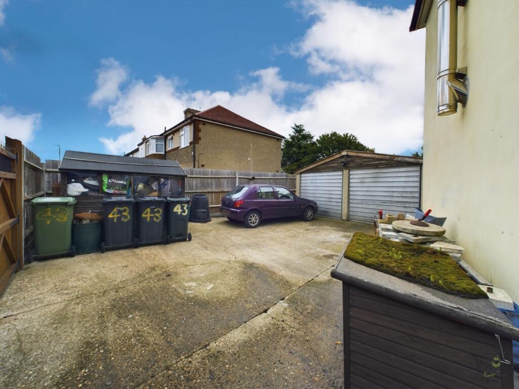 Additional property image - 43 BURNHAM CRESCENT, Dartford