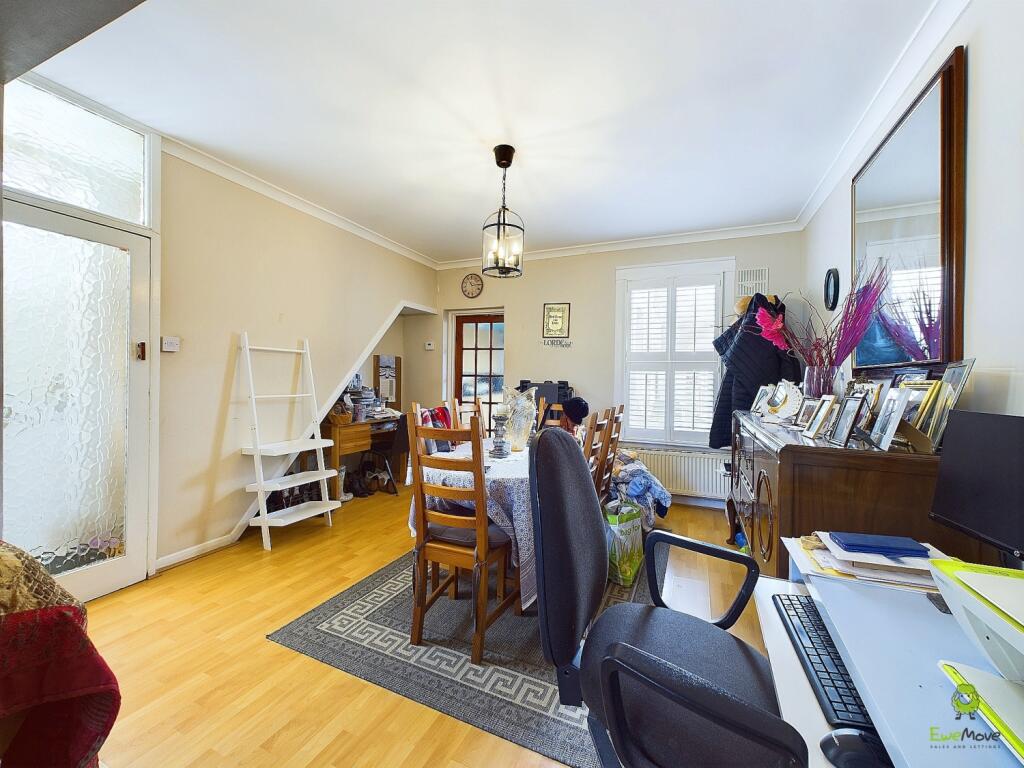Additional property image - Battle Road, Belvedere, Kent, DA17