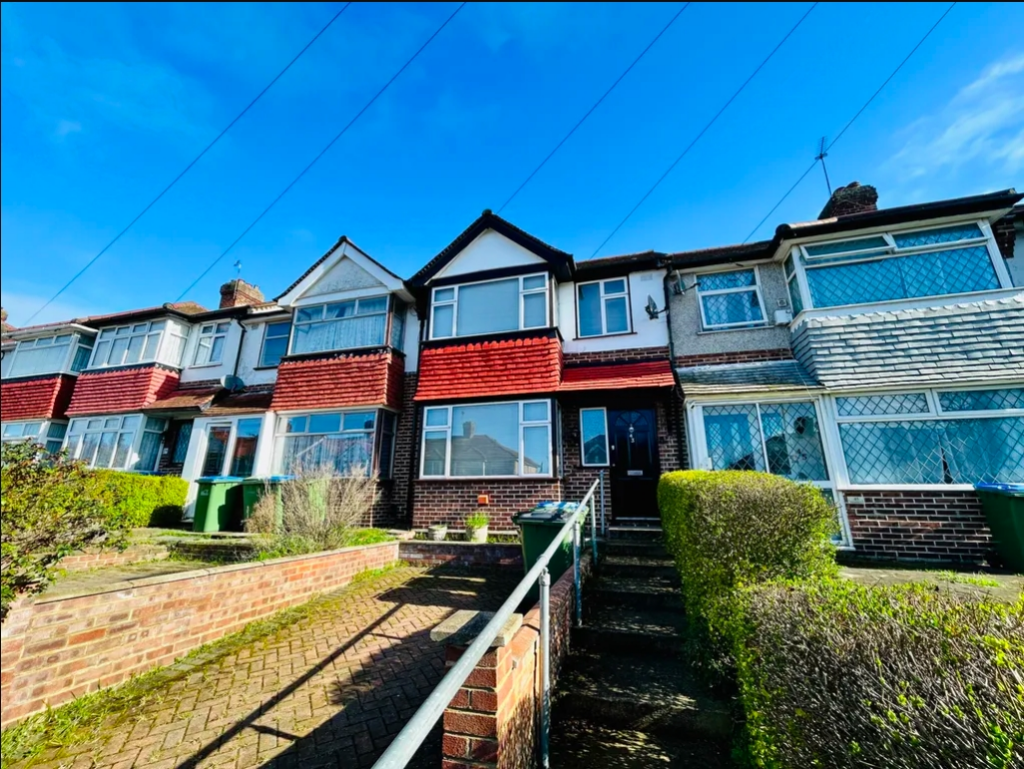 Main image of property: 43 Highmead, London