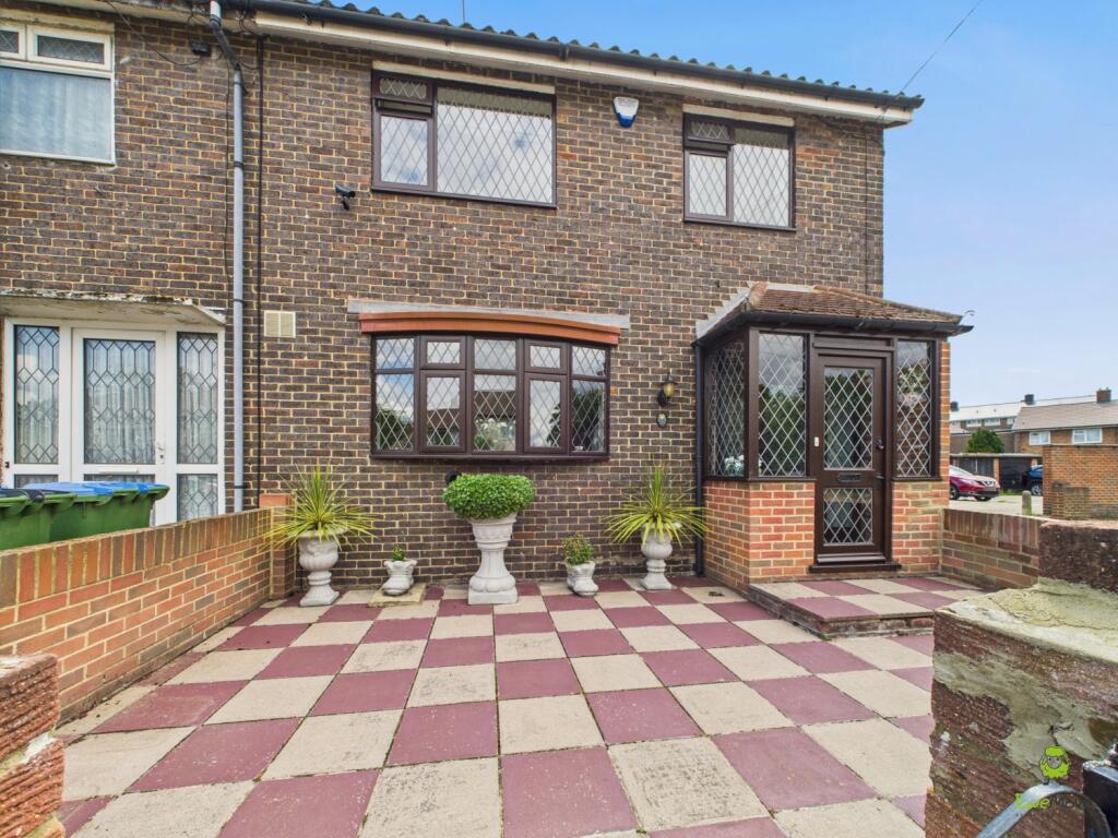 Main image of property: Chalcombe Road, London, SE2