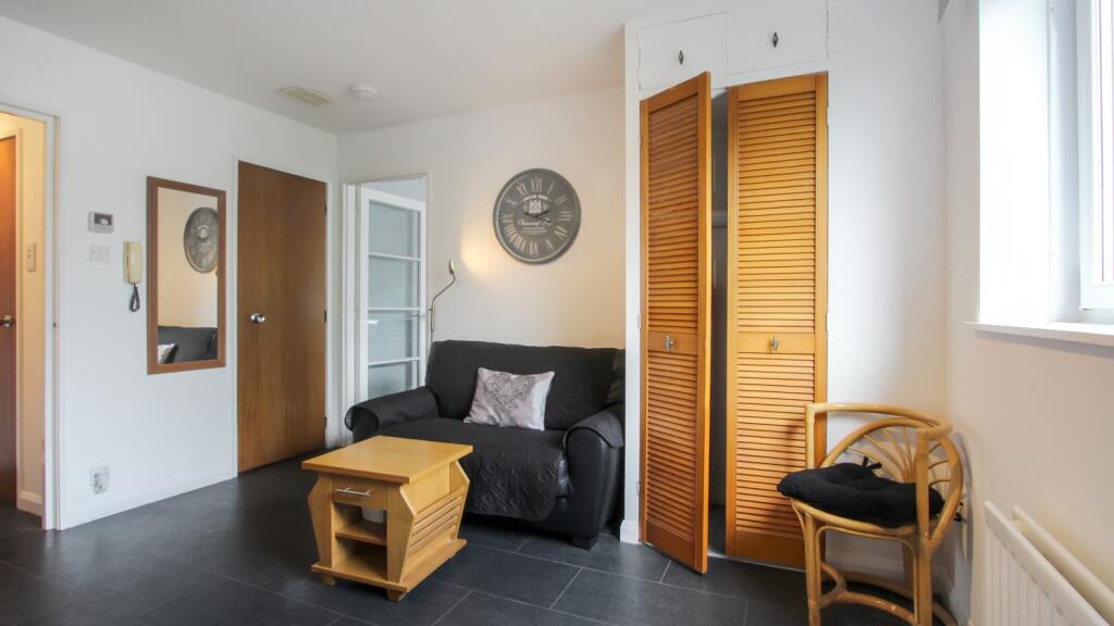 Additional property image - 42 Linksfield Gardens, Aberdeen, AB24 5PF