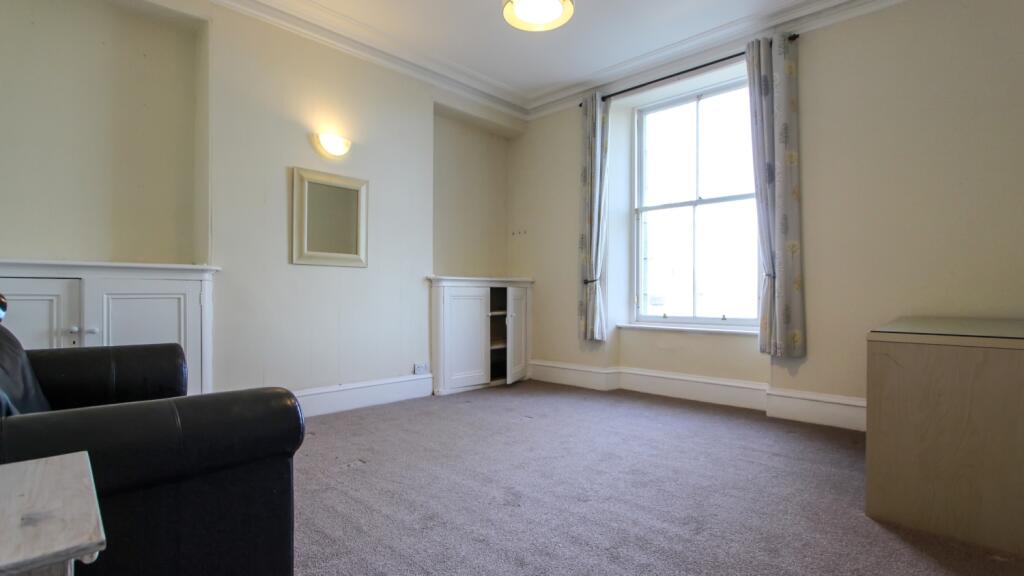 Main image of property: First Floor Left 57 University Road, Aberdeen, AB24 3DR