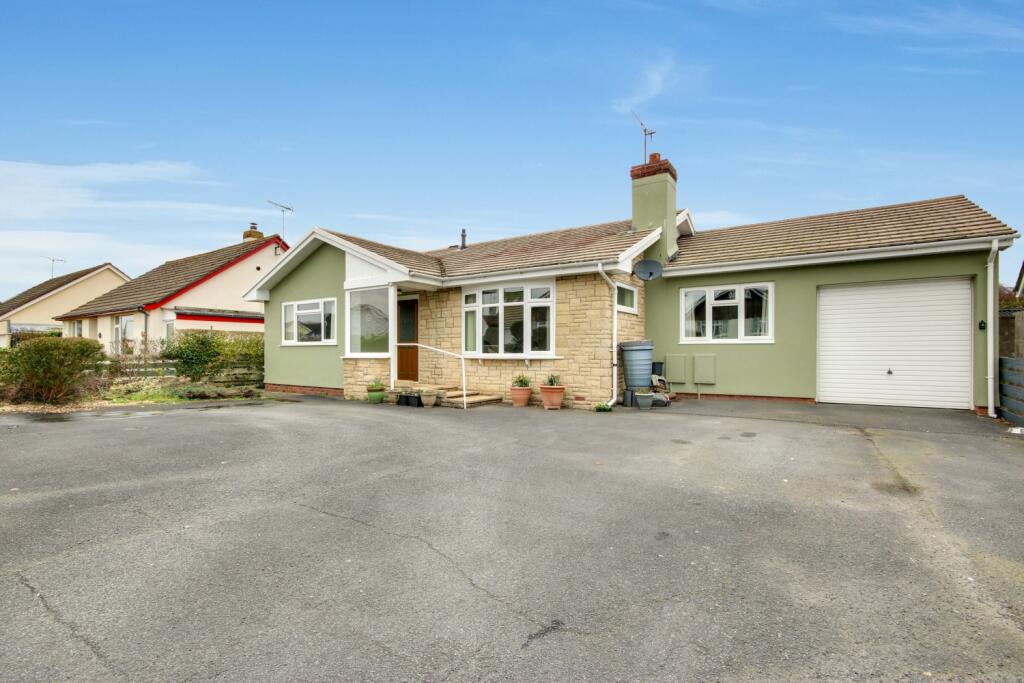 Main image of property: Allenstyle Drive, Yelland, Barnstaple, Devon, EX31