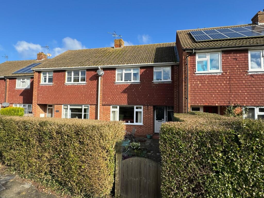 Main image of property: Bow Drive, Sherfield-on-Loddon, Hook, Hampshire, RG27