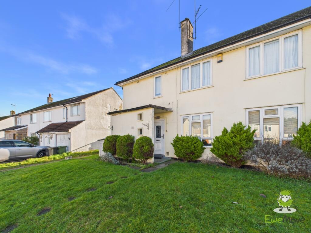 Main image of property: Upton Crescent, Basingstoke, Hampshire, RG21