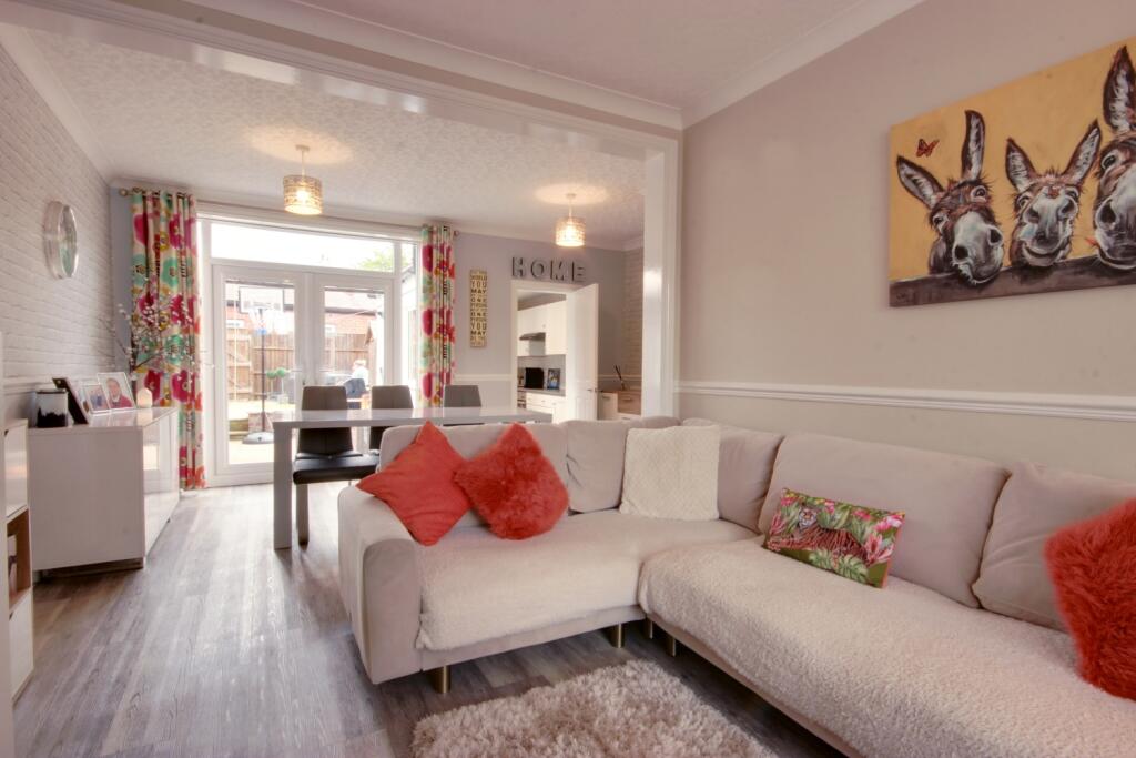 3 bedroom terraced house for sale in 100 Beaver Road, Beverley, HU17