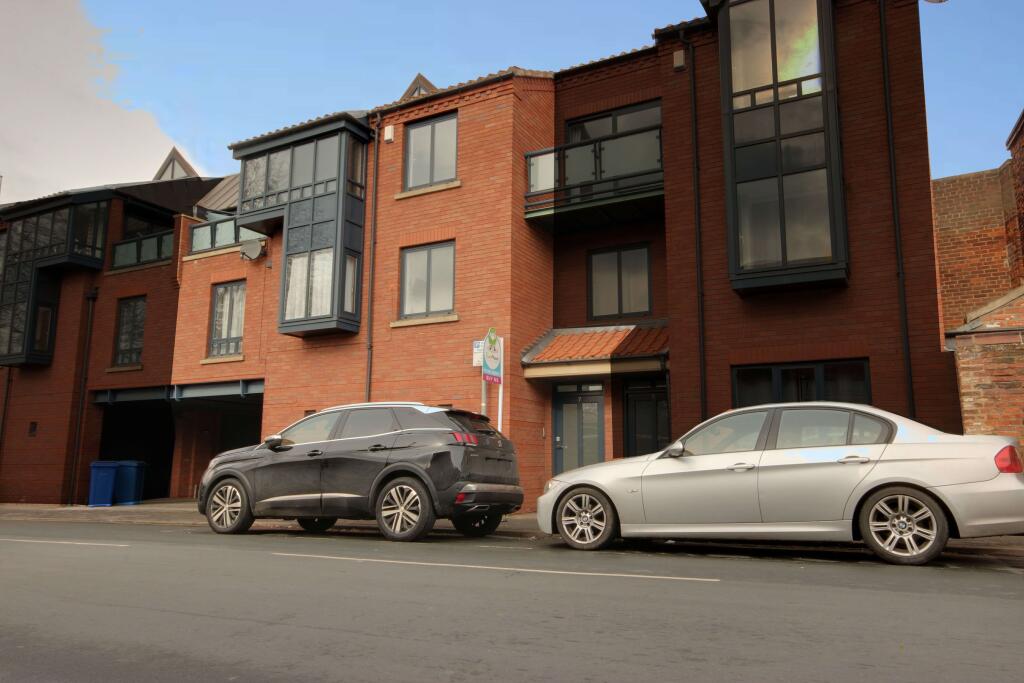 Main image of property: Lord Roberts Road, Beverley HU17 9BE